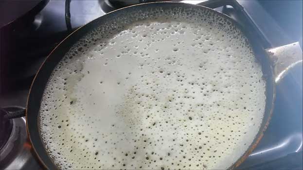 Тонкие блины на молоке с дырочками -  Рецепт с фото, пошагово
